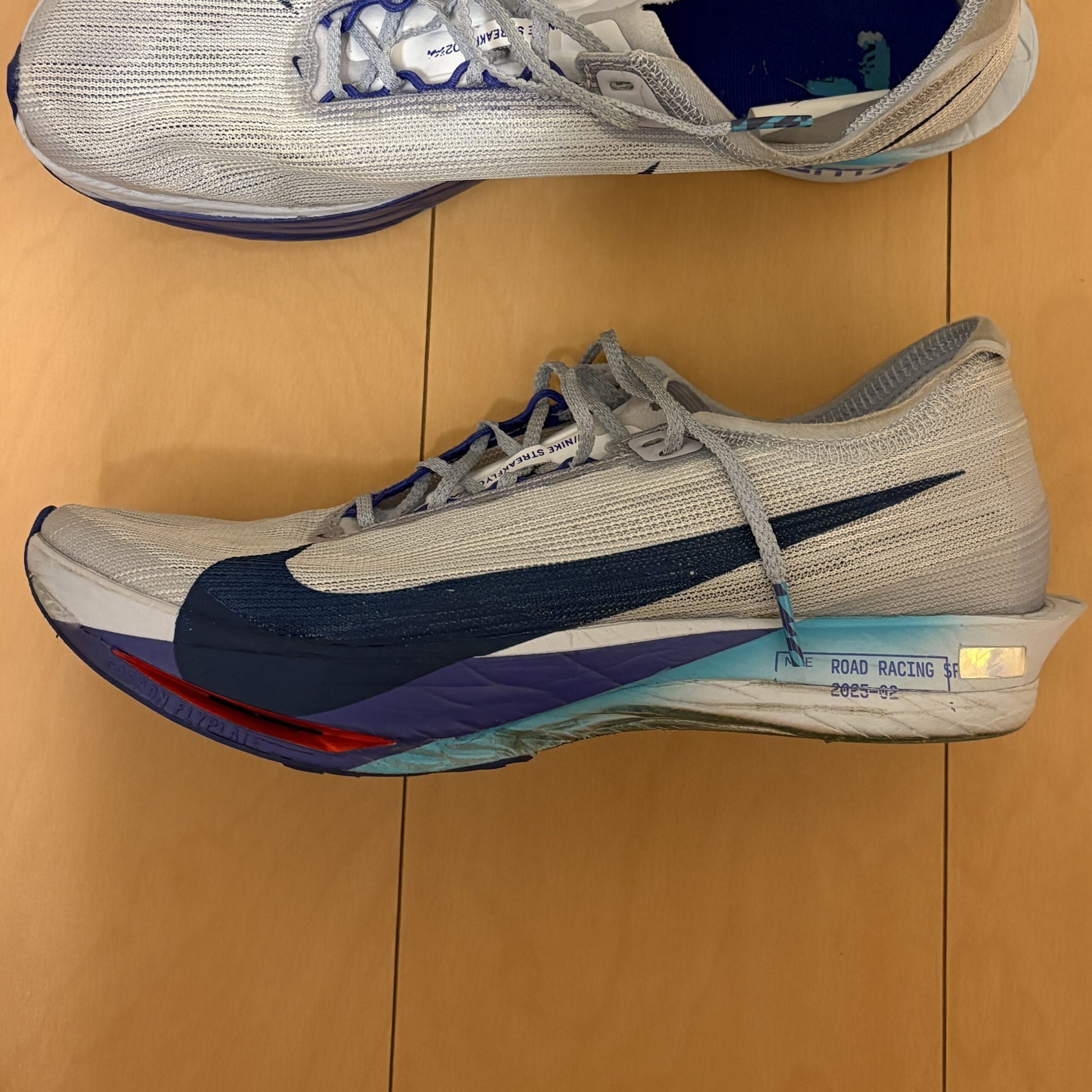 Zoomx streakfly ナイキズームxストリークフライ ストリークフライ 