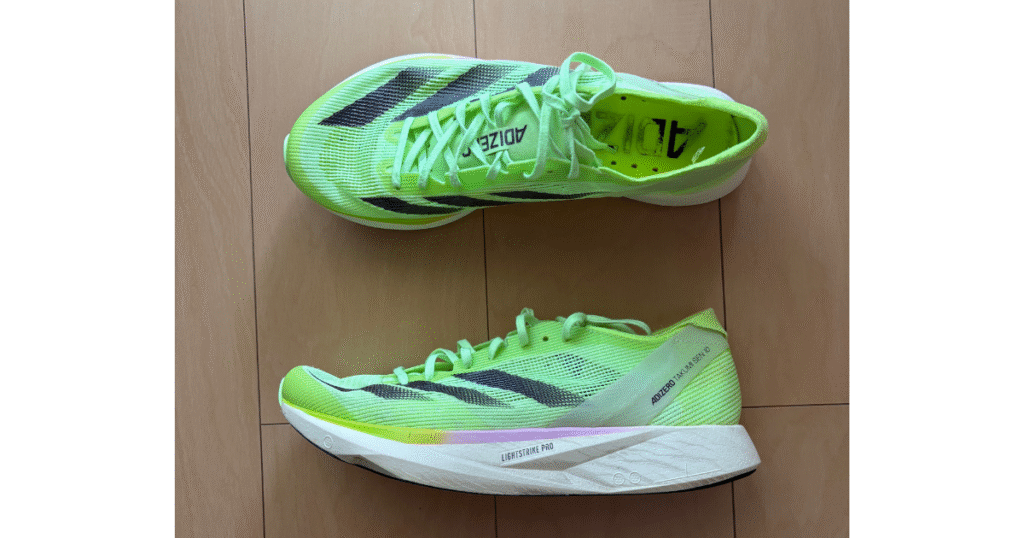 ランニングシューズ