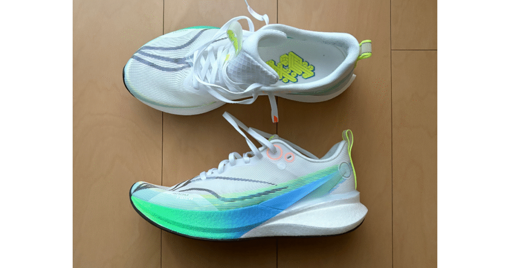 ランニングシューズ